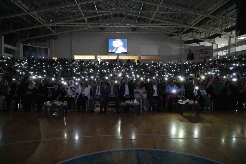 Depremde üyelerini kaybeden Antakya Medeniyetler Korosu’ndan Kilis’te konser