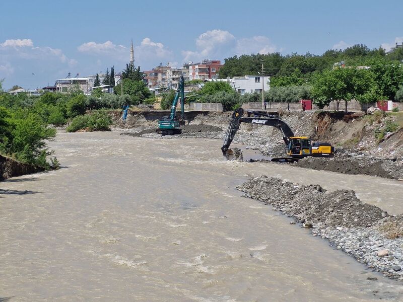 HATAY’IN DÖRTYOL İLÇESİNDE KUVVETLİ