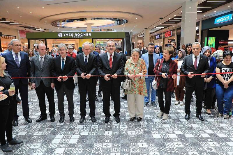 Elazığ’da ‘Engelliler Haftası’ sergisi açıldı