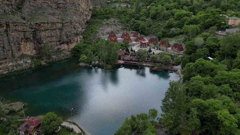 Erzurum’daki Yedi Göller turistleri büyülüyor