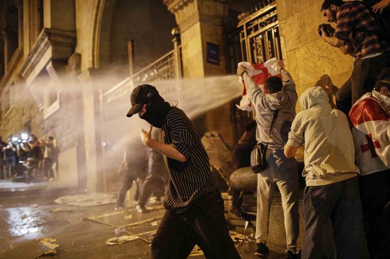 Gürcistan’da “Yabancı Etkinin Şeffaflığı” yasa tasarısına karşı protestolar devam ediyor