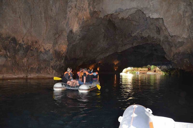 ANTALYA'NIN İBRADI İLÇESİNDE MİLYONLARCA