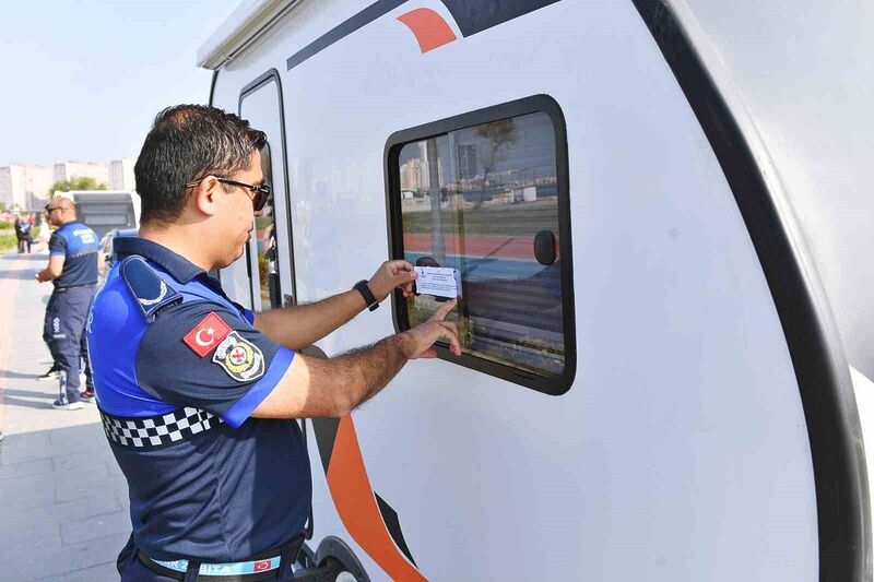 İzmir Büyükşehir Belediyesinden karavan işgaline önlem