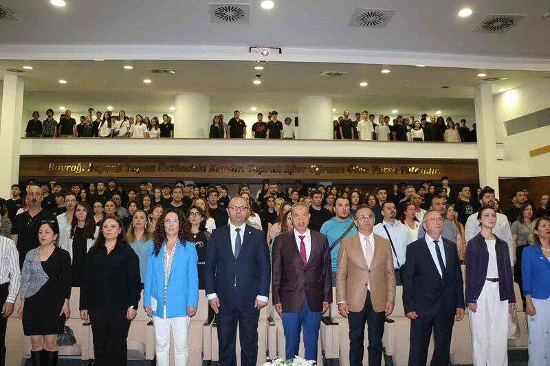 İzmir’de TÜBİTAK Bilim Projelerinin tanıtım toplantısı düzenlendi