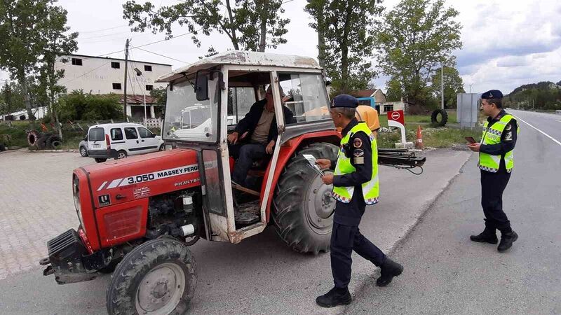 BOLU’NUN MUDURNU İLÇESİNDE JANDARMA