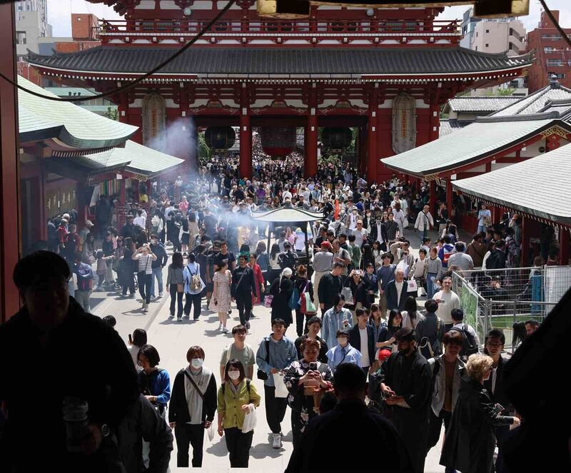 Japonya, yendeki değer kaybının da etkisiyle turist akınına uğradı