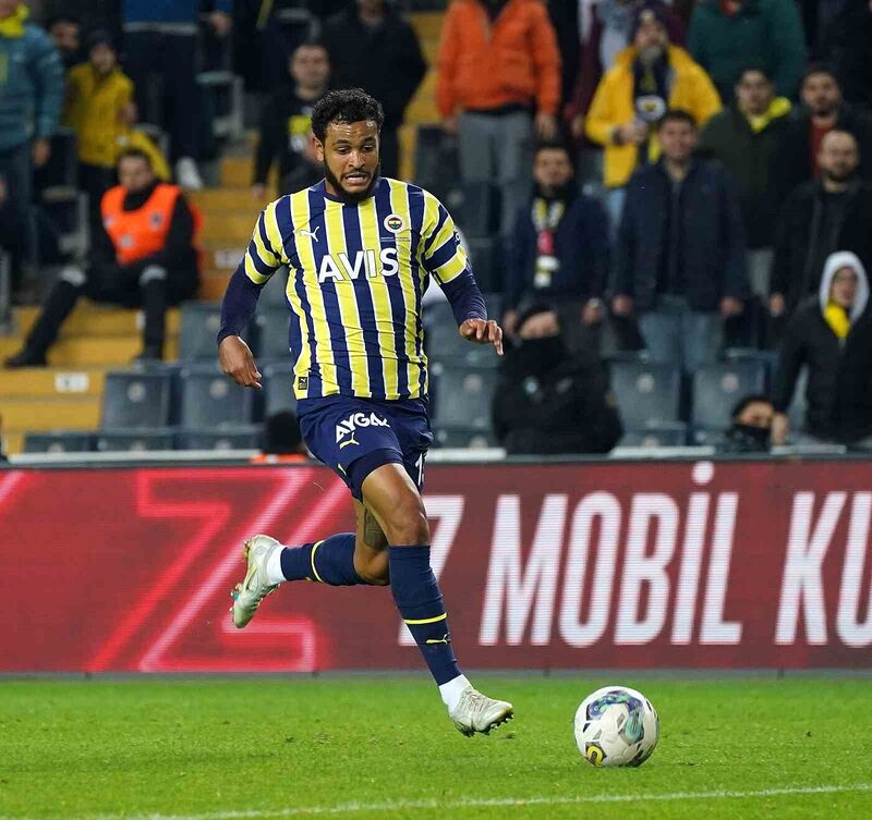 Joshua King, Fenerbahçe’ye veda etti