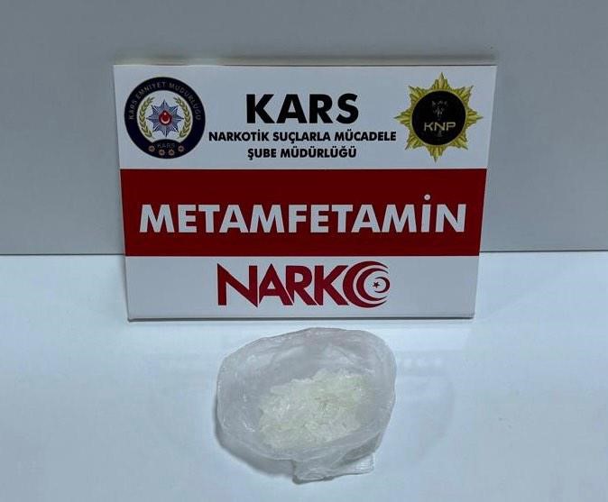 KARS'TA METAMFETAMİN ELE GEÇİRİLDİ(KARS-İHA)