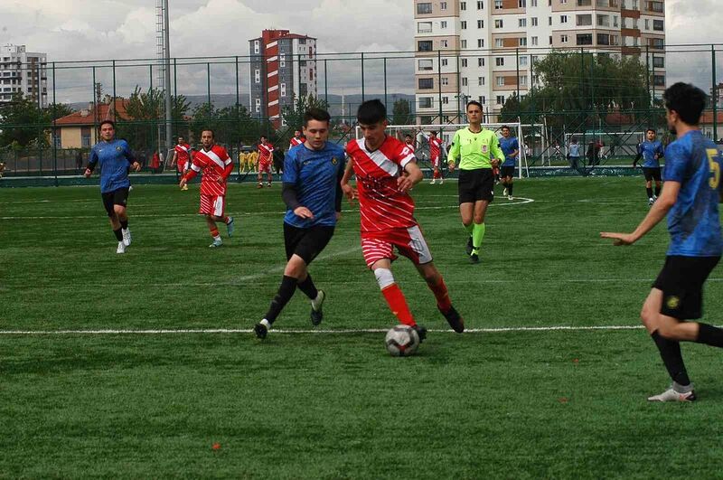 Kayseri 2. Amatör Küme: Yavru Aslanspor: 6 – Kayseri İdman Yurdu: 1