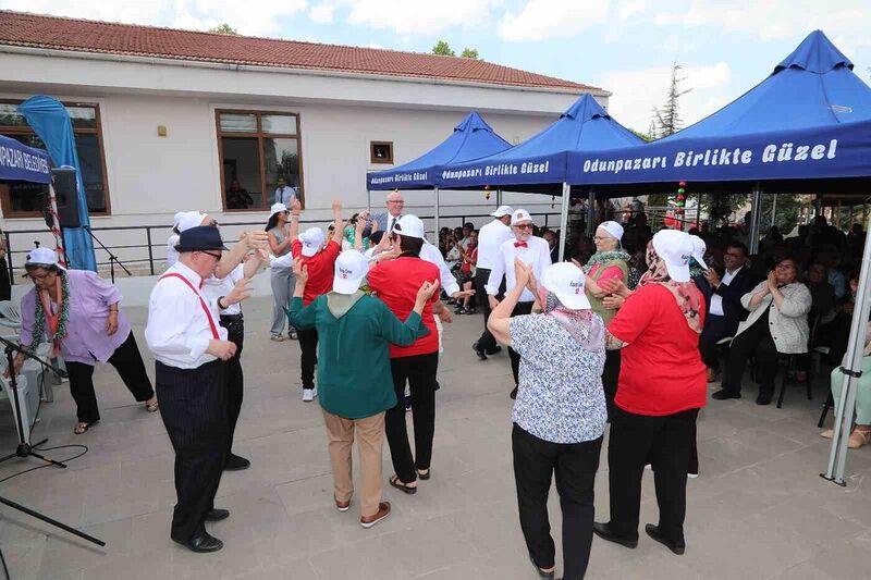 ODUNPAZARI BELEDİYESİ’NİN 60 YAŞ