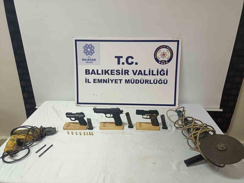 BALIKESİR’İN EDREMİT İLÇESİNDE KOM