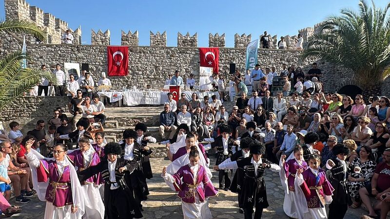 Marmaris Kalesi’nde asırlık tarifler ile Türk Mutfağı Haftası etkinliği düzenlendi