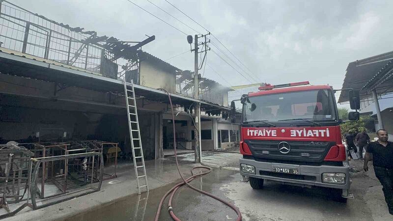 Mersin’de polyester atölyesinde çıkan yangın söndürüldü