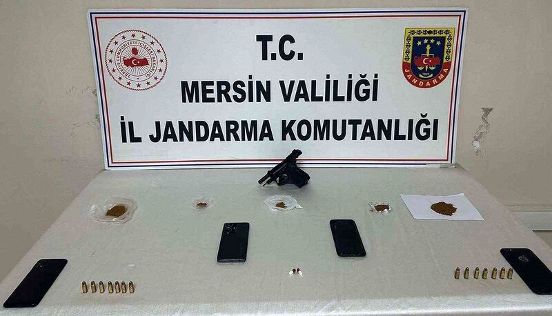 MERSİN'DE JANDARMA EKİPLERİNİN UYUŞTURUCU