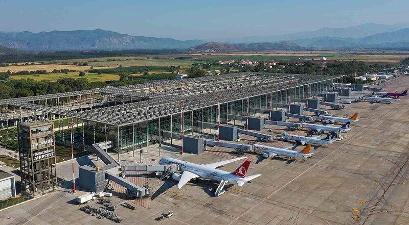 Muğla’nın havalimanlarında yolcu trafiği arttı