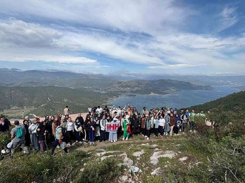 Öğrencilerden Şahinkaya Kanyonu gezisi