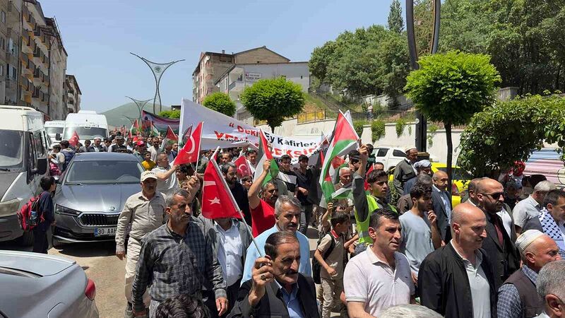 HAKKARİ’NİN ŞEMDİNLİ İLÇESİNDE CUMA