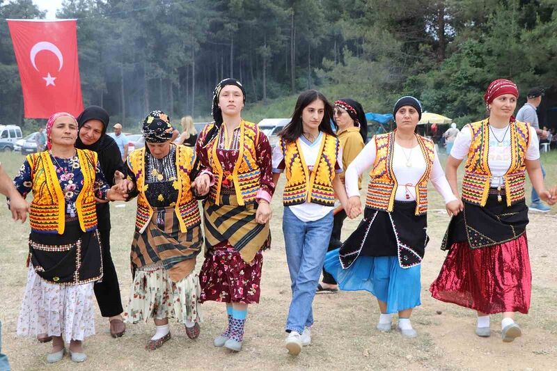 SÖKE’DE KARADENİZ YAYLA ŞENLİKLERİ'NİN