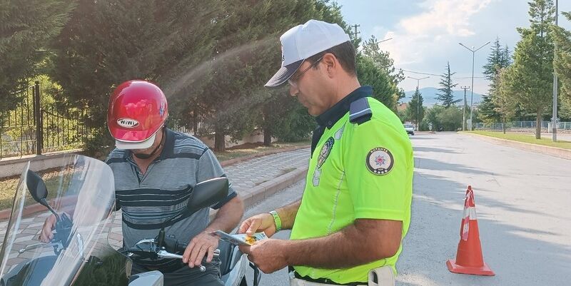 Tavşanlı’da trafik ve asayiş denetimleri aralıksız devam ediyor