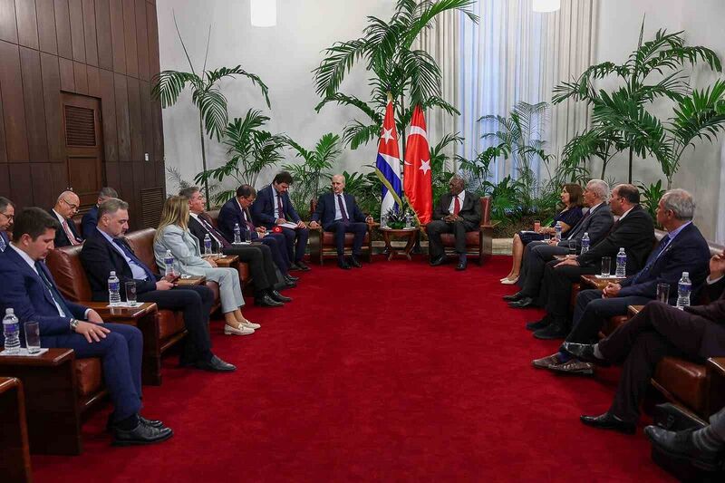 TBMM Başkanı Kurtulmuş, Küba Devlet Başkanı Yardımcısı Mesa ile bir araya geldi