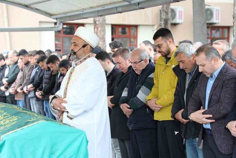 TRAFİK KAZASINDA HAYATINI KAYBEDEN