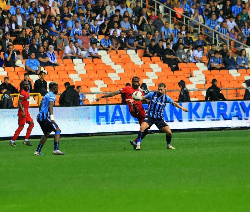 Trendyol Süper Lig: Adana Demirspor : 1 – Gaziantep FK: 3 (İlk yarı)