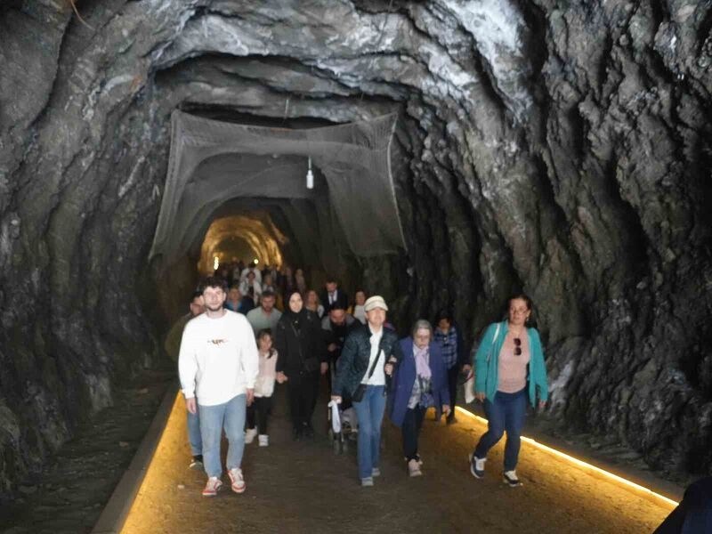 Turistik Tuz Ekspresi yolcuları Çankırı’ya hayran kaldı