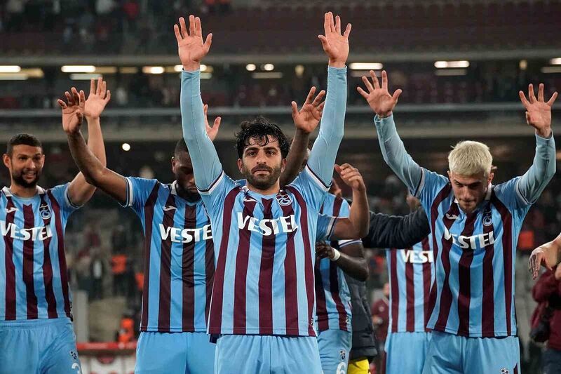 TRABZONSPOR’DA BEKLENTİLERE BİR TÜRLÜ