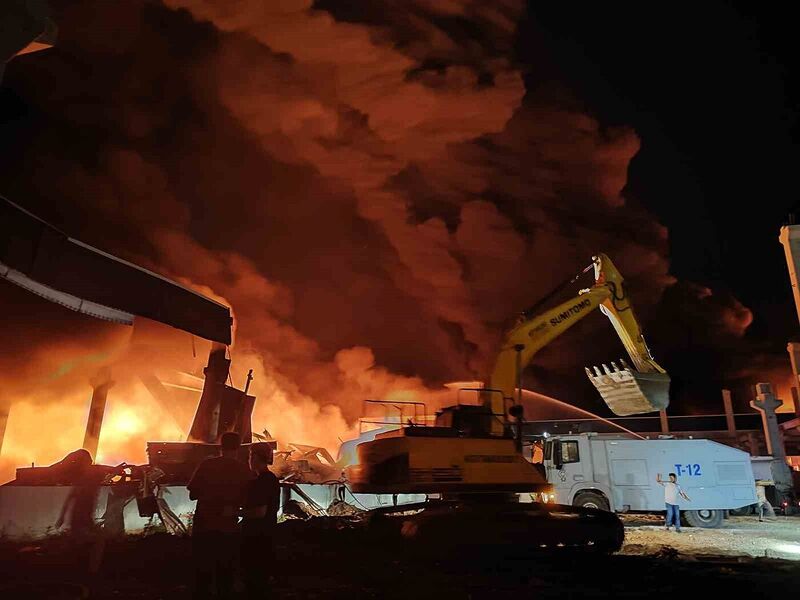 ADANA’DA TARSUS YOLU ÜZERİNDE