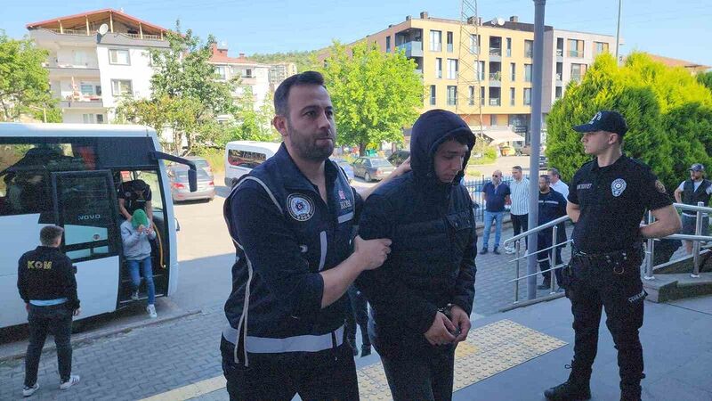 Zonguldak’ta dolandırıcılık operasyonu: 8 şüpheli adliyede