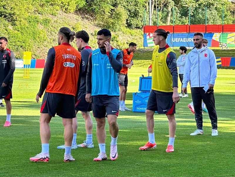 A Milli Futbol Takımı, Gürcistan maçının hazırlıklarını sürdürdü