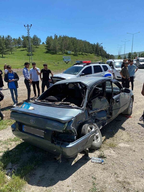 Ağrı’da trafik kazası: 4 yaralı