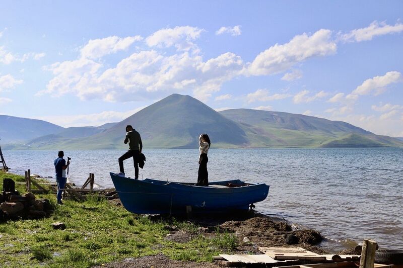 Ağrı’nın Balık Gölü eşsiz güzelliğiyle ziyaretçilerini ağırlıyor