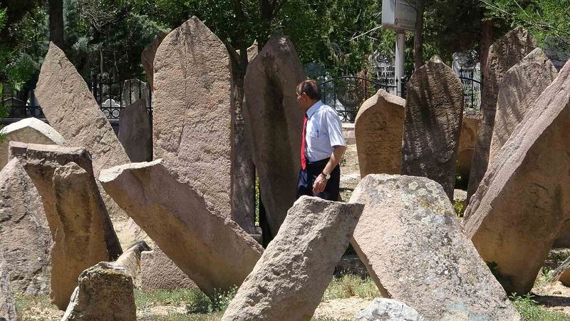 KONYA’YA GELEN SELÇUKLU ASKERLERİNİN