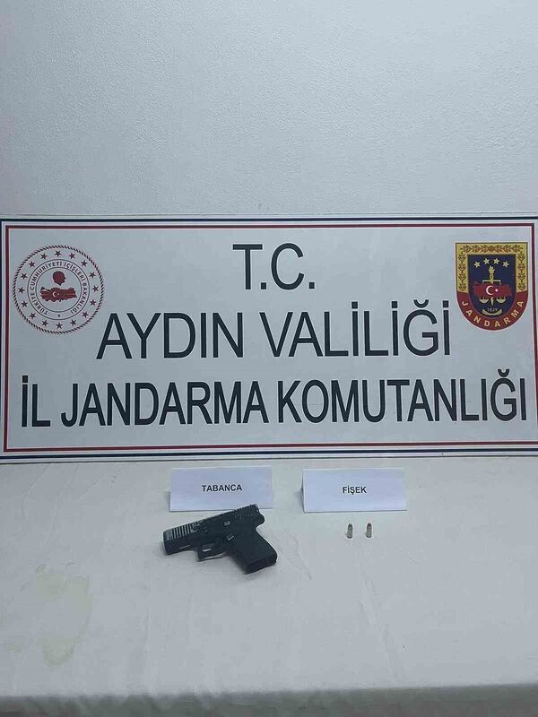 Aydın’da ruhsatsız tabanca ele geçirildi