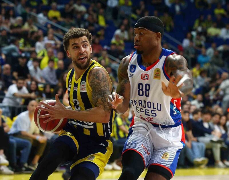 FENERBAHÇE İLE A. EFES