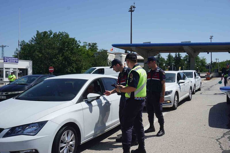 Bayram tatili bitti, dönüş telaşı başladı