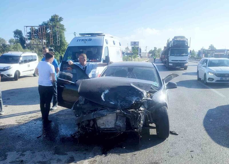 BURSA-BALIKESİR KARAYOLU ÜZERİNDE KAVŞAKTAN