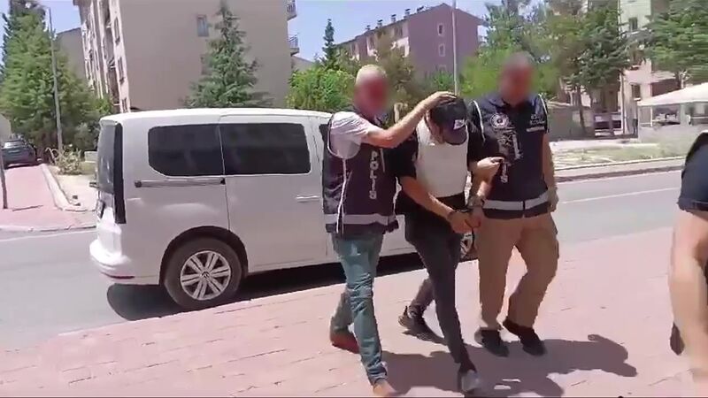 Denizli’de 89 yıl hapis cezasıyla aranan 3 hükümlü yakalandı