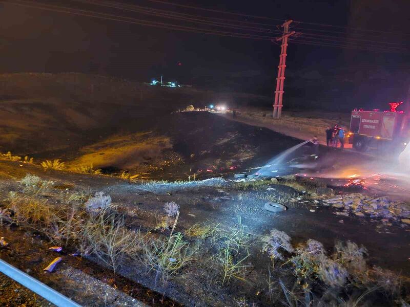 Diyarbakır’da yerleşim yerlerine ulaşan yangın söndürüldü