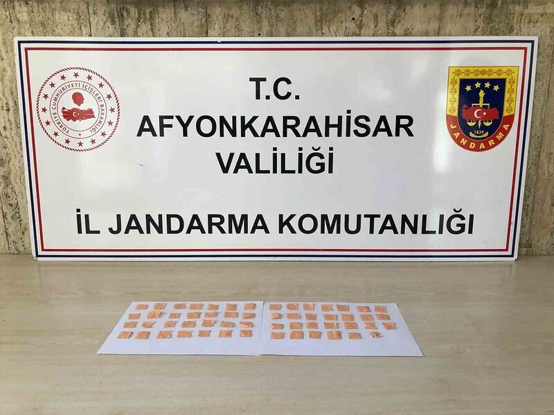 EMİRDAĞ’DA UYUŞTURUCU SATICISI YAKALANDI