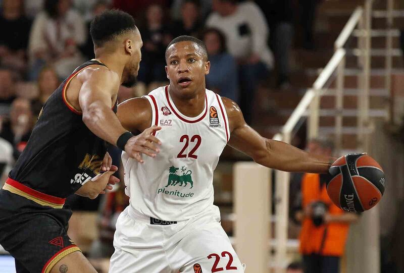 Fenerbahçe Beko, Devon Hall’ı kadrosuna kattı