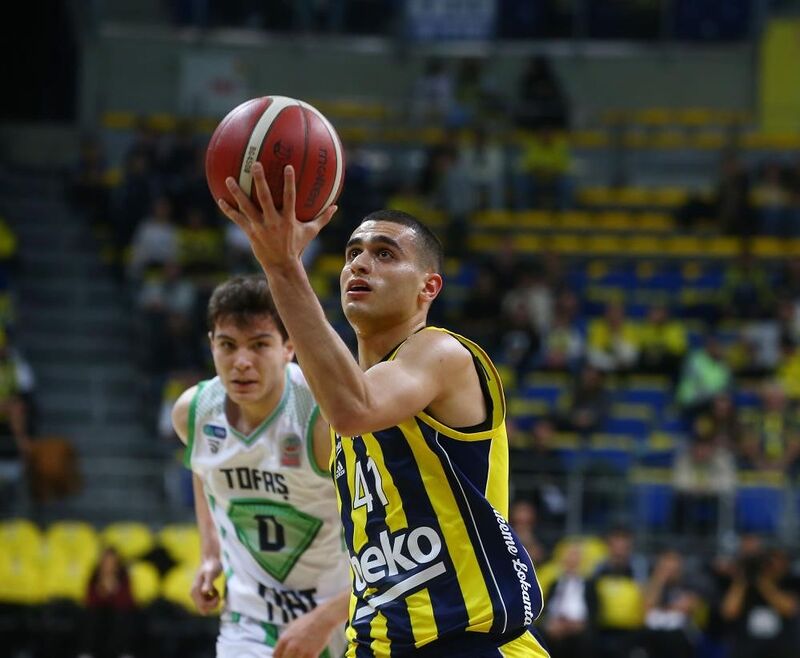 FENERBAHÇE BEKO, 23 YAŞINDAKİ