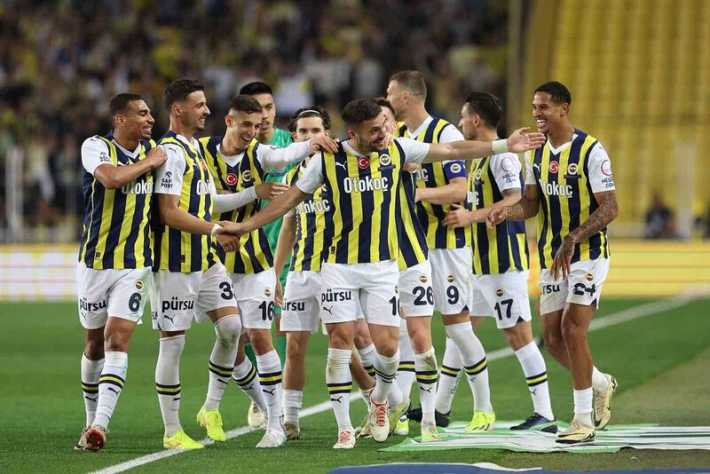 FENERBAHÇE'NİN UEFA ŞAMPİYONLAR LİGİ