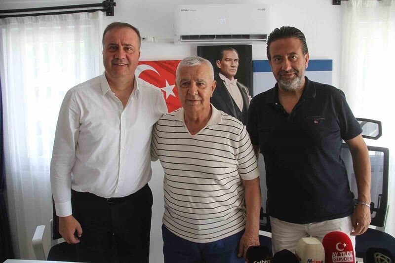 FETHİYESPOR, TEKNİK DİREKTÖR DİNÇEL’LE