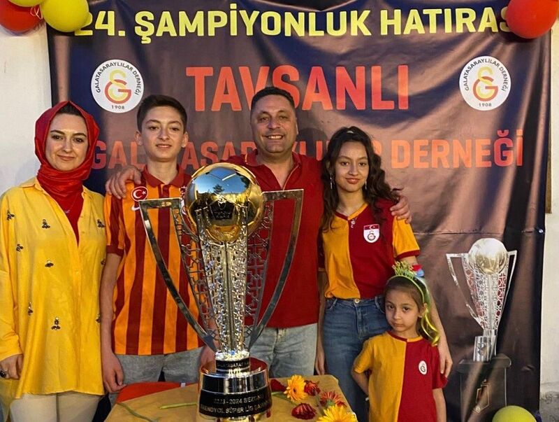 GALATASARAY'IN 24. ŞAMPİYONLUK KUPASI