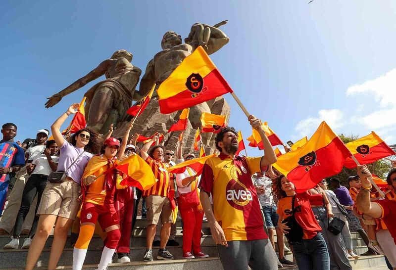 SENEGAL'DE YAŞAYAN GALATASARAY TARAFTARLARI,