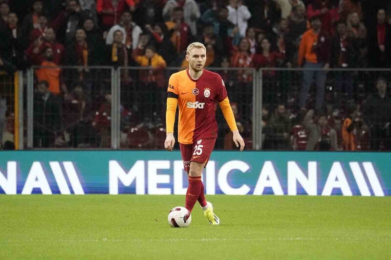 GALATASARAY’IN DANİMARKALI SAVUNMA OYUNCUSU