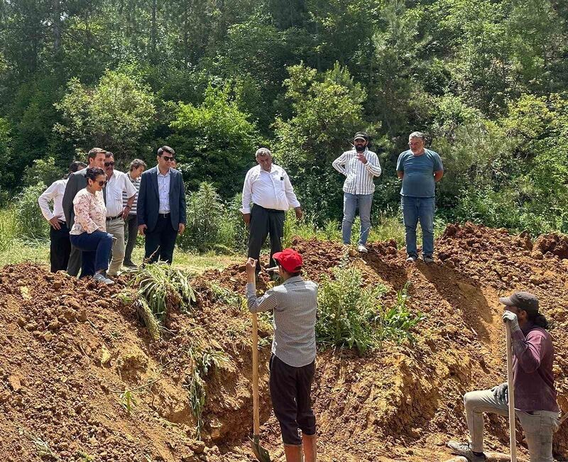 Hisarcık Kaymakamı Bahar su altyapı hatlarındaki çalışmaları yerinde inceledi