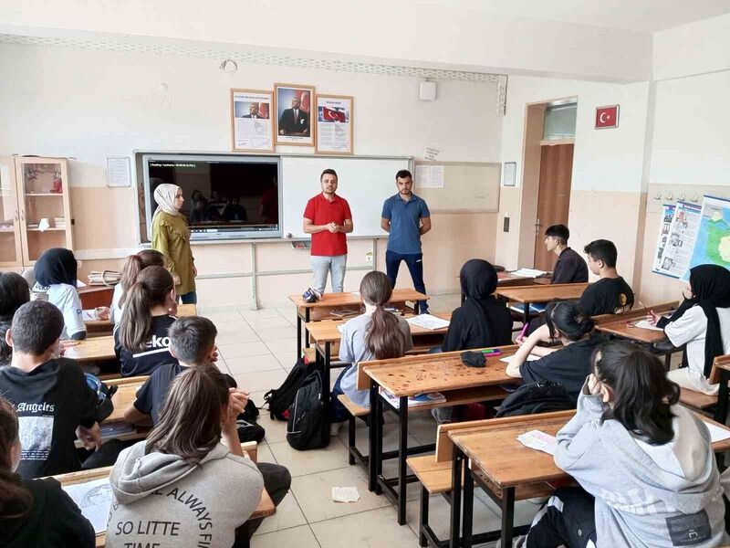 HİSARCIK'TA ORTAOKUL ÖĞRENCİLERİNE ANADOLU